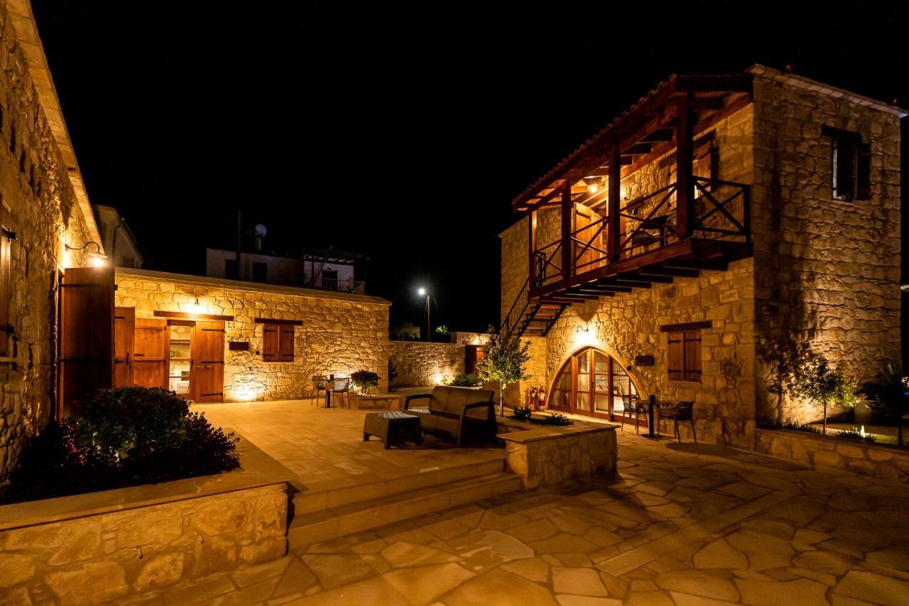 Harma Traditional Boutique Suites Pafos Exterior foto