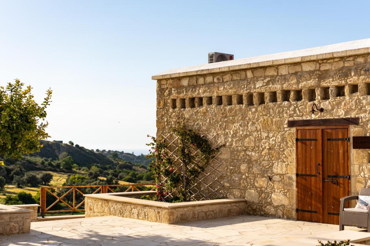 Harma Traditional Boutique Suites Pafos Exterior foto